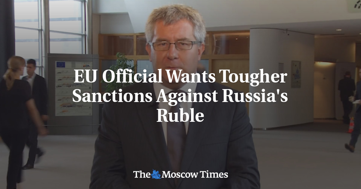 EU Official Wants Tougher Sanctions Against Russia's Ruble