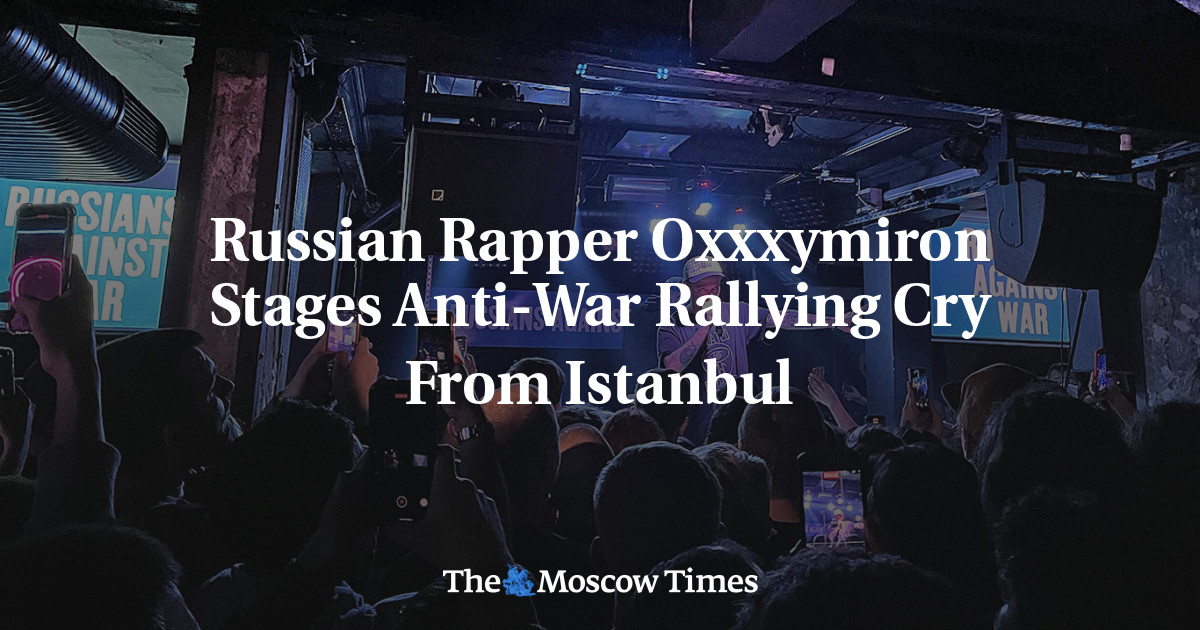 Rapper Rusia Oxxxymiron mengangkat seruan anti-perang dari Istanbul