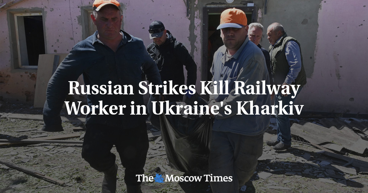 Russian Strikes Kill Railway Worker in Ukraine's Kharkiv