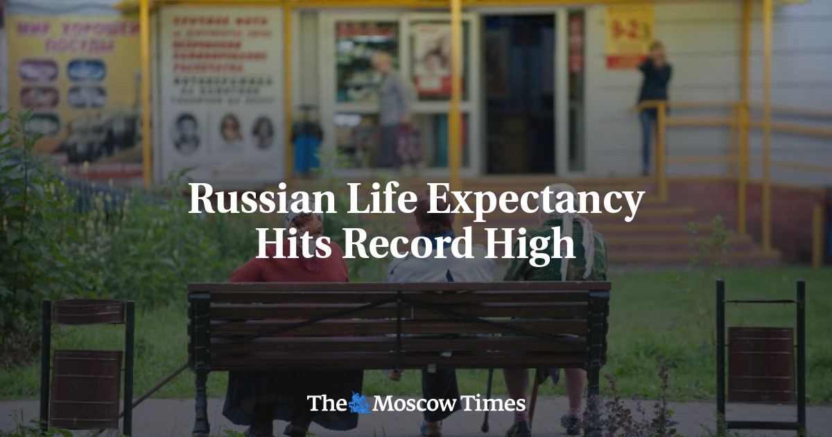 Russian Life Expectancy Hits Record High