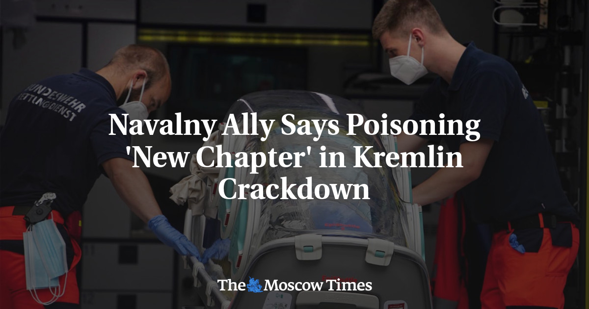 Navalny Ally mengatakan peracunan adalah ‘babak baru’ dalam penindasan Kremlin