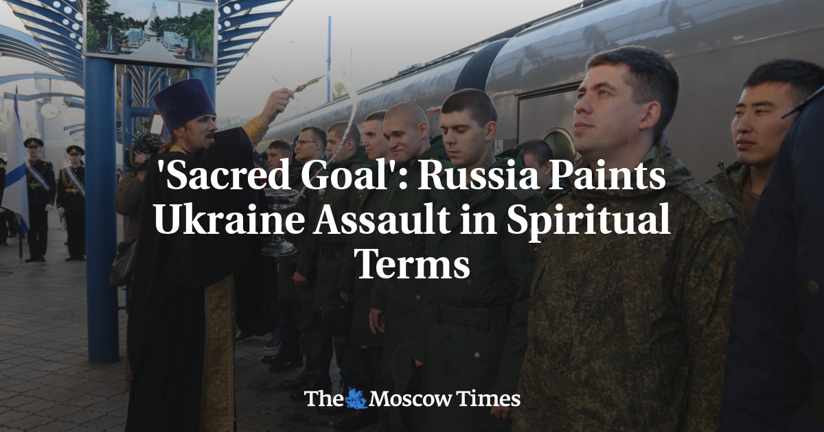 ‘Tujuan suci’: Rusia melukiskan serangan terhadap Ukraina dalam istilah spiritual