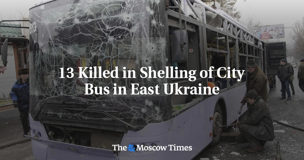 13 orang tewas dalam penembakan bus kota di Ukraina timur