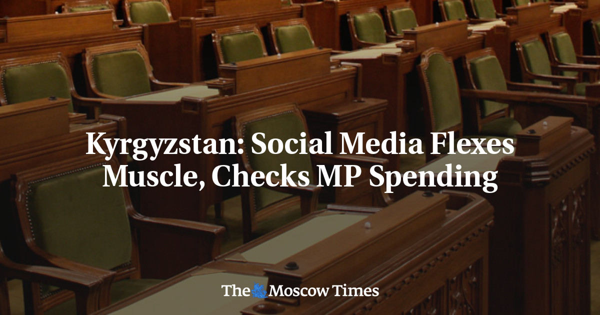 Media Sosial Melemaskan Otot, Memeriksa Pengeluaran MP