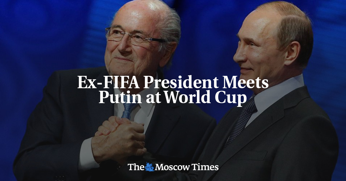 Mantan presiden FIFA bertemu Putin di Piala Dunia