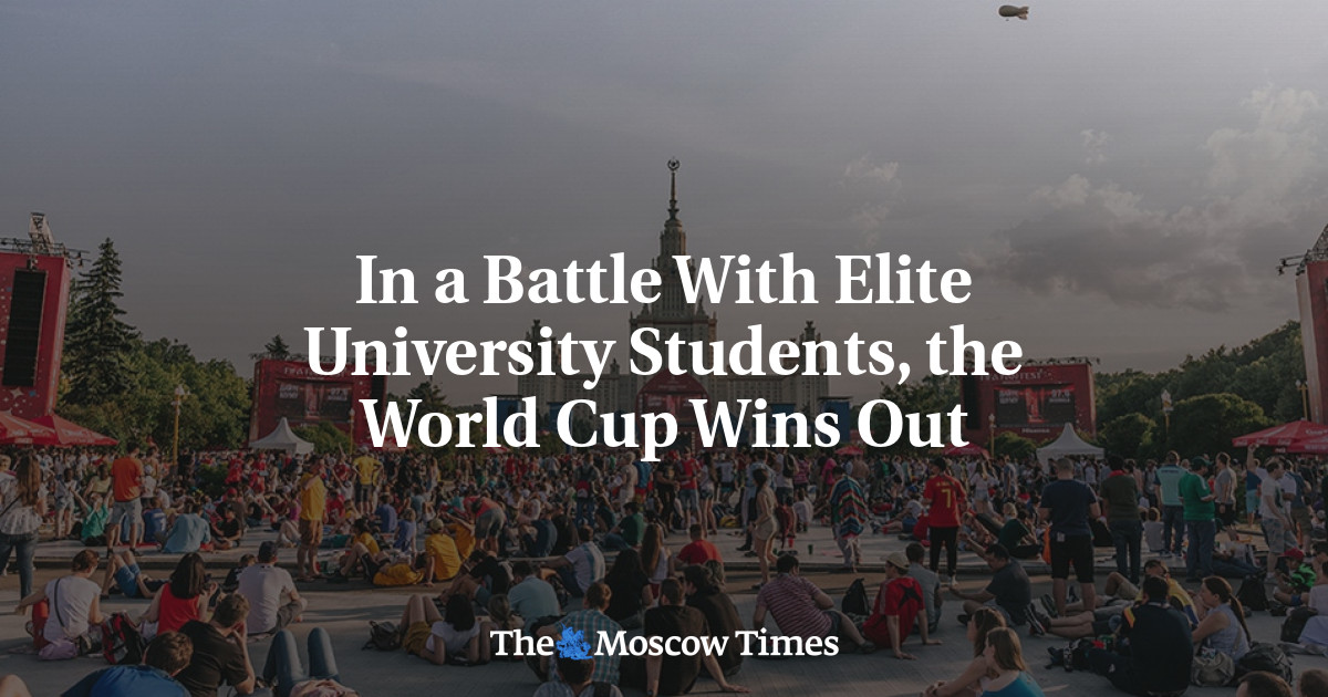 Dalam pertempuran dengan mahasiswa Elite memenangkan Piala Dunia