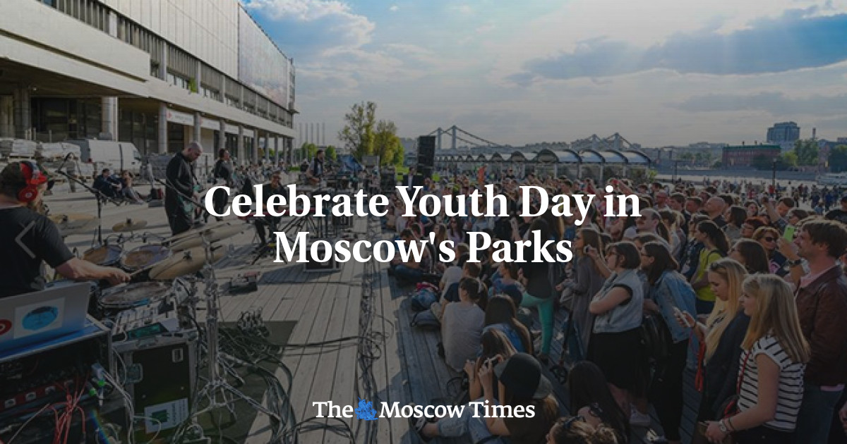Rayakan Hari Pemuda di Taman Moskow