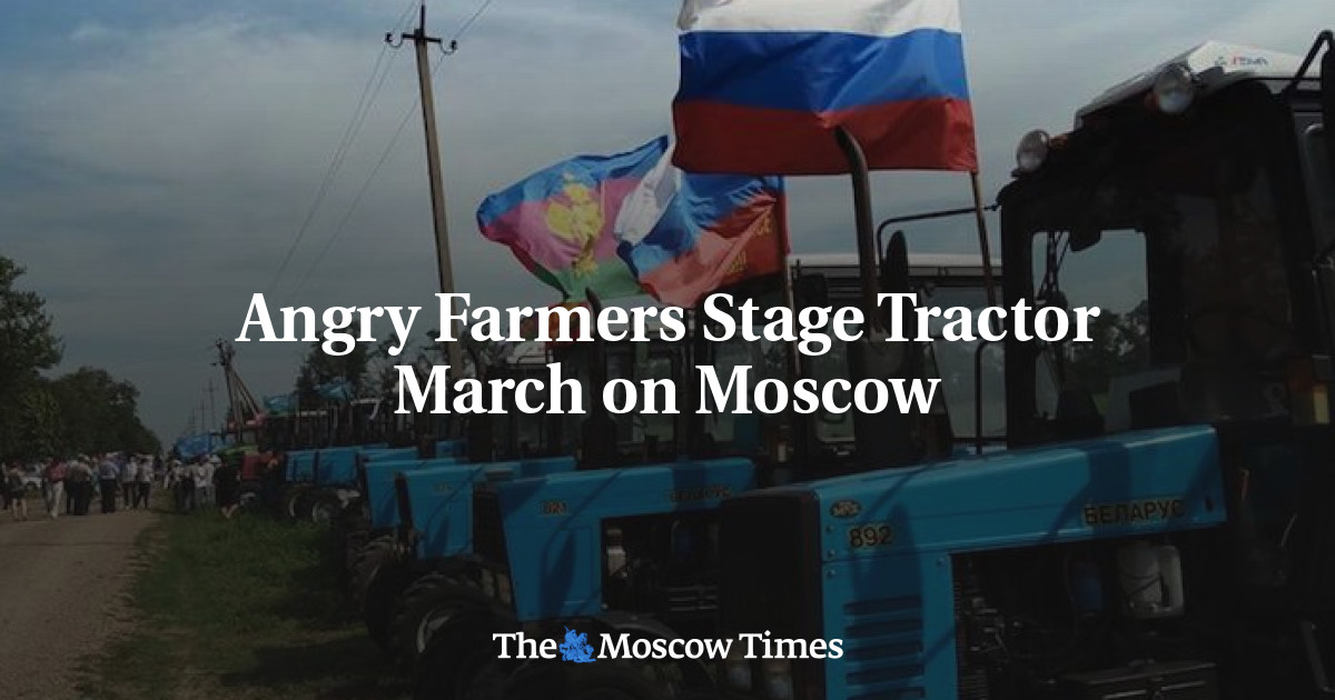 Marah Traktor Tahap Petani Marah di Moskow