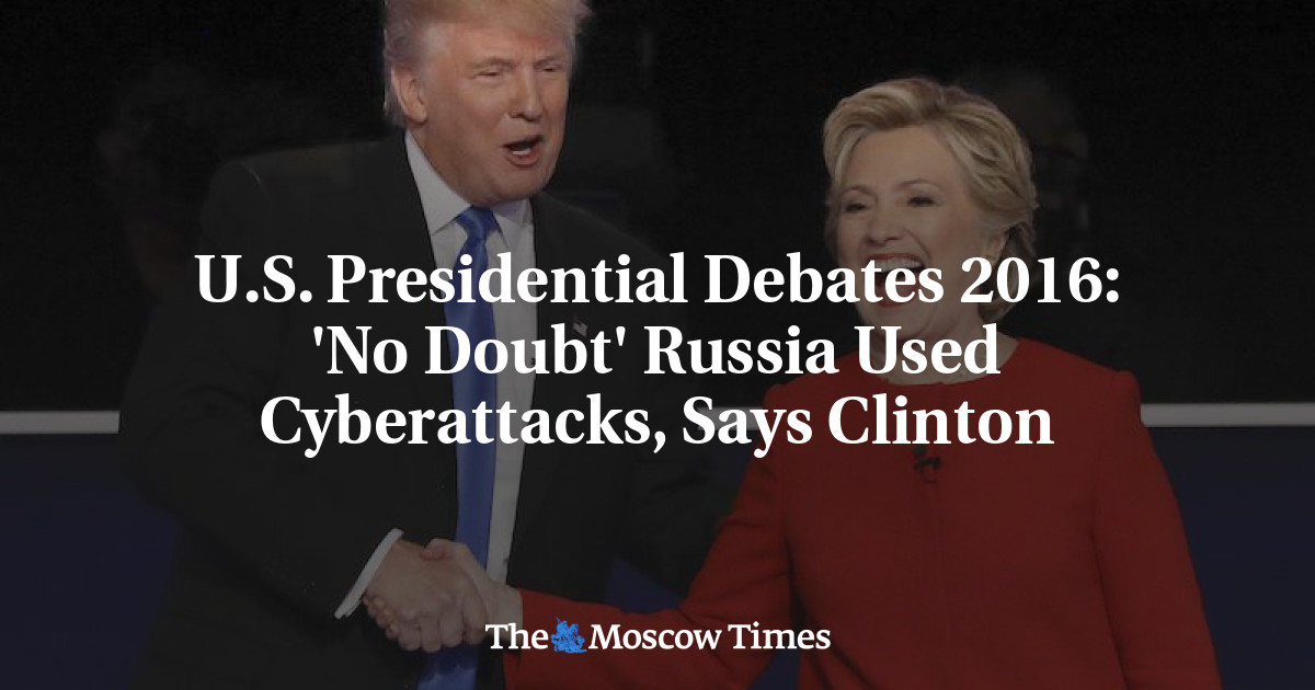 ‘Tidak diragukan lagi’ Rusia menggunakan serangan dunia maya, kata Clinton