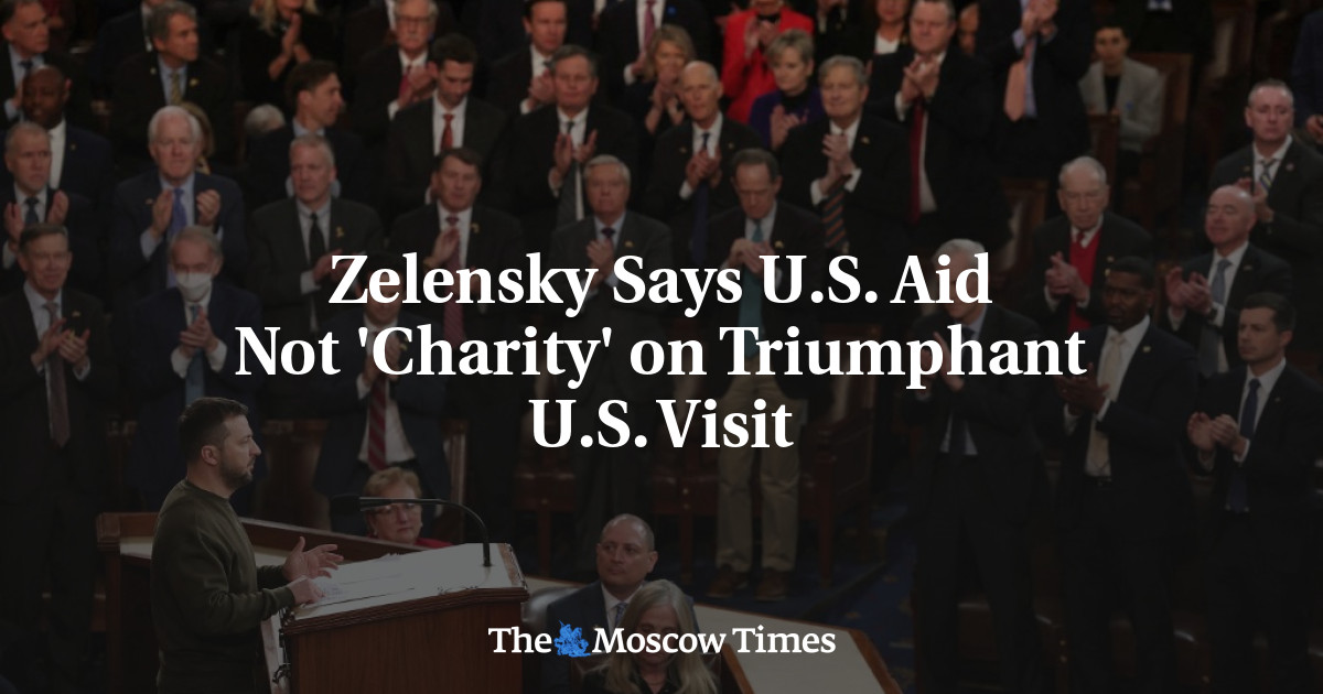 Зеленский назвал помощь США не благотворительностью во время триумфального визита в США