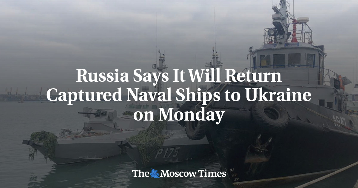 Russia Begins Moving Captured Ukrainian Ships Before Possible Handover ...