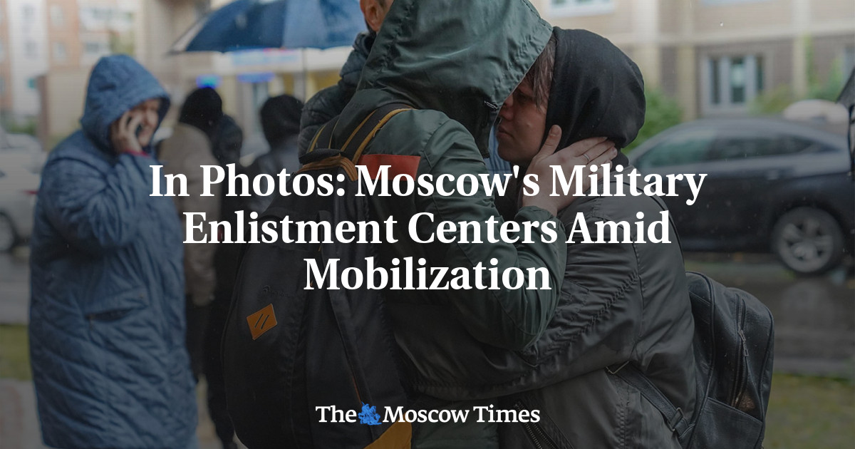 In Photos: Moscow's Military Enlistment Centers Amid Mobilization - The ...