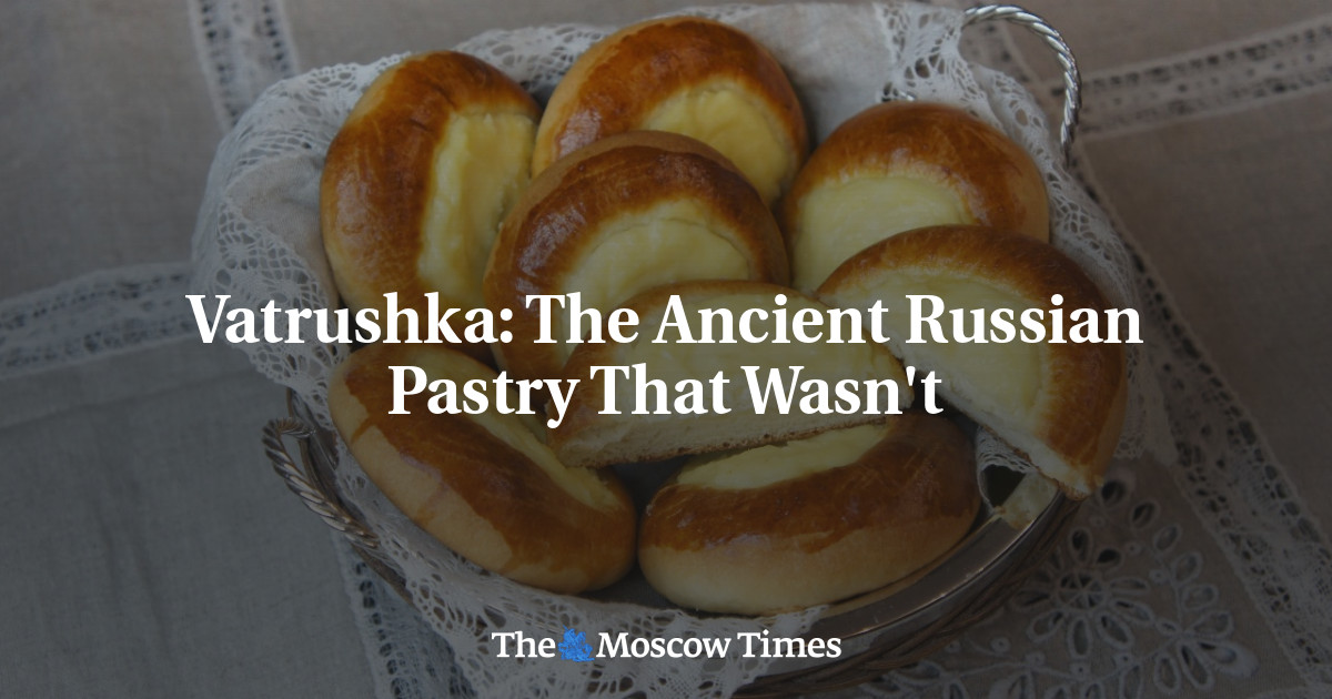 Vatrushka: The Ancient Russian Pastry That Wasn't