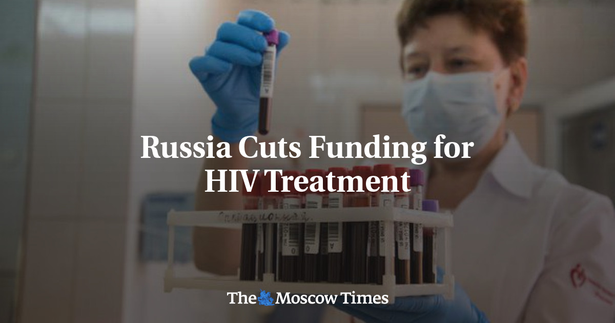 Rusia memotong dana untuk pengobatan HIV