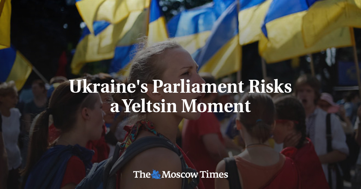 Parlemen Ukraina mempertaruhkan momen Yeltsin