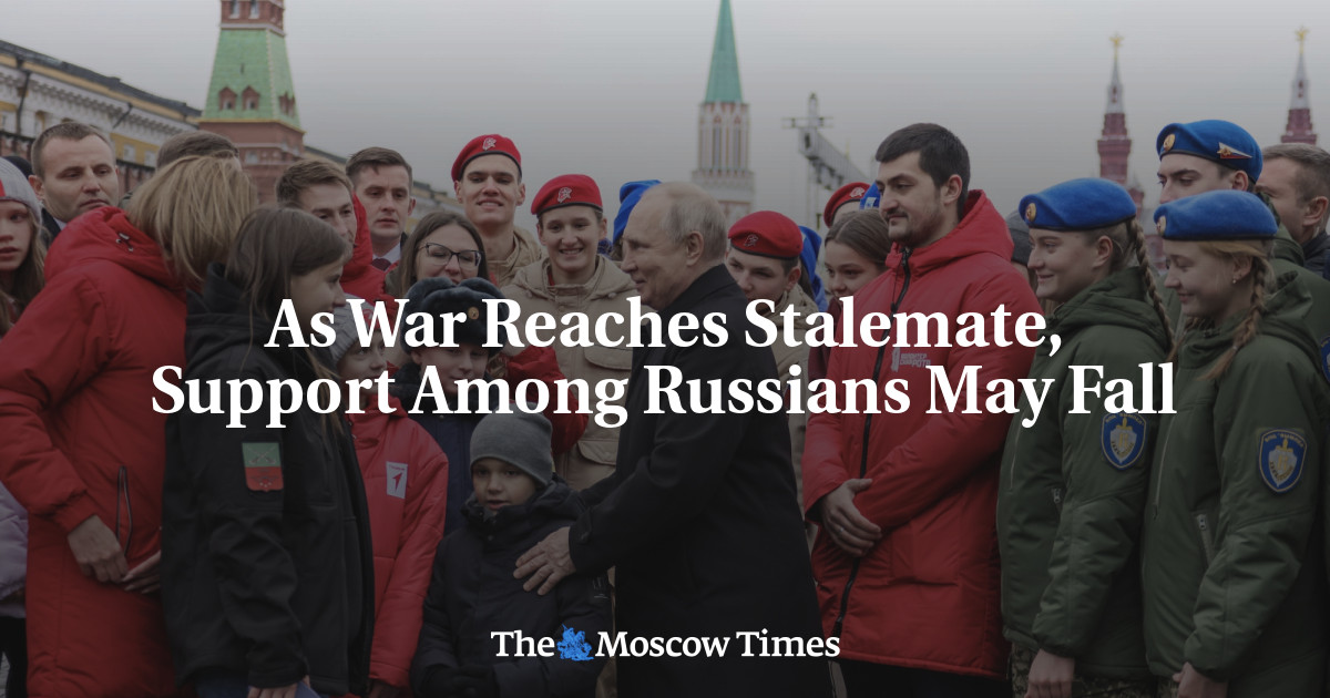 As War Reaches Stalemate, Support Among Russians May Fall - The Moscow ...