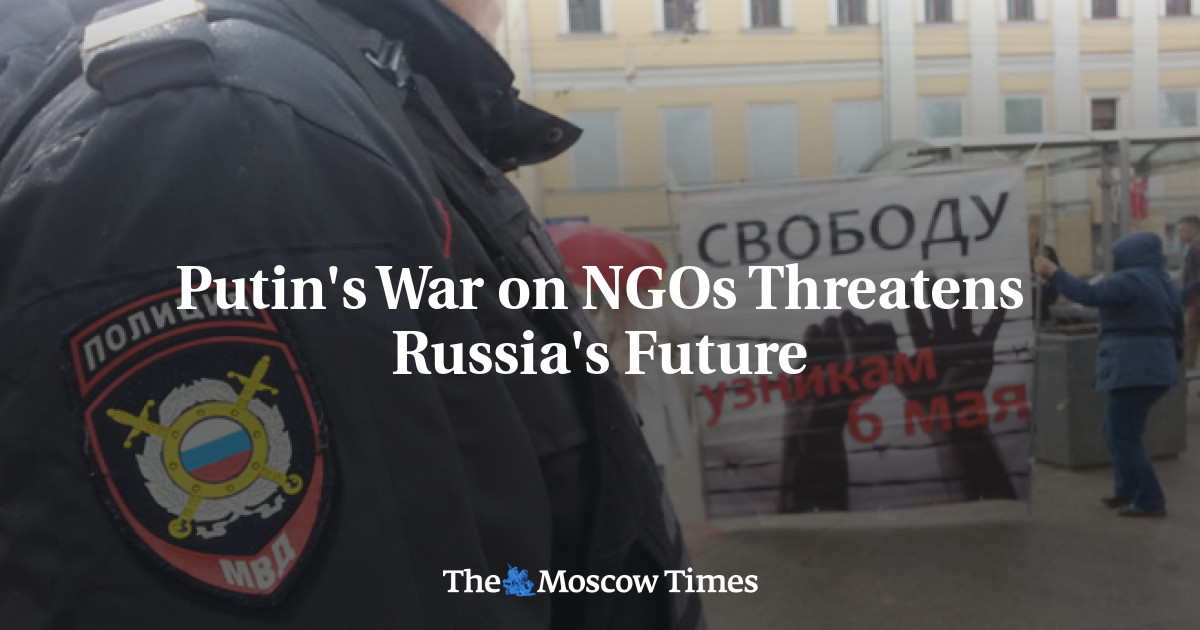 Perang Putin terhadap LSM mengancam masa depan Rusia