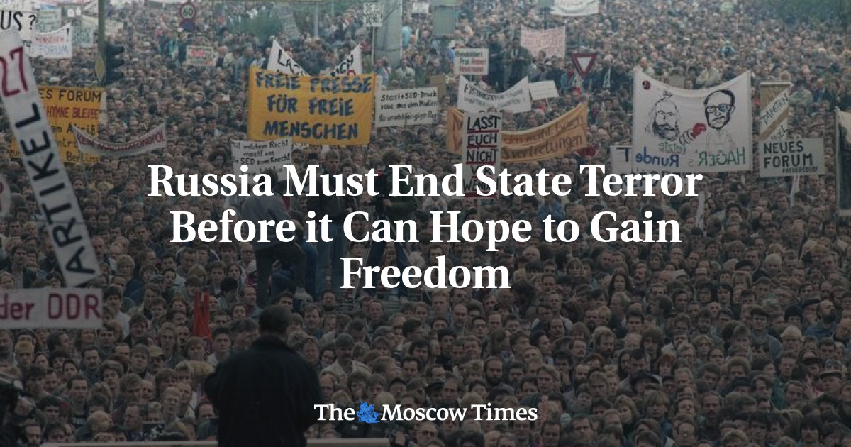 Rusia harus mengakhiri teror negaranya sebelum bisa mendapatkan kebebasan