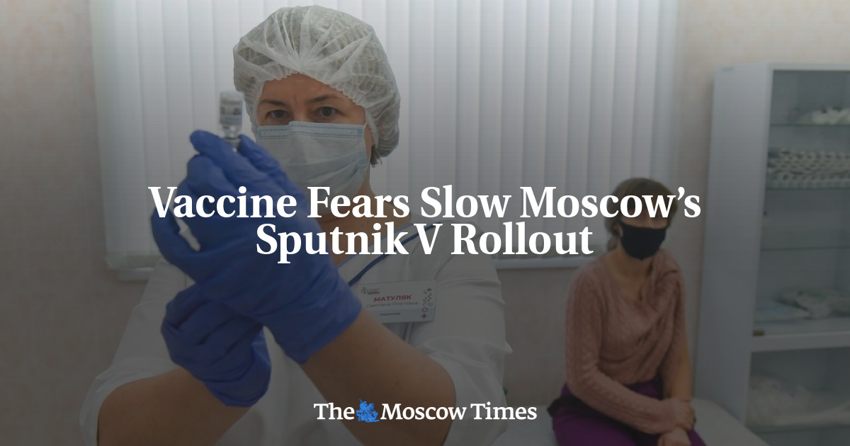 Kekhawatiran akan vaksin menunda penyebaran Sputnik V Moskow