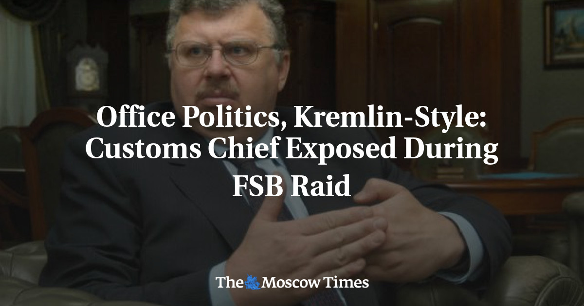 Kepala Bea Cukai terungkap saat penggerebekan FSB