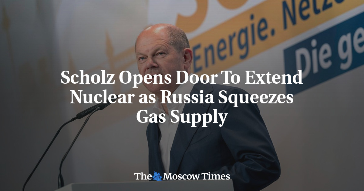 Scholz Opens Door To Extend Nuclear as Russia Squeezes Gas Supply