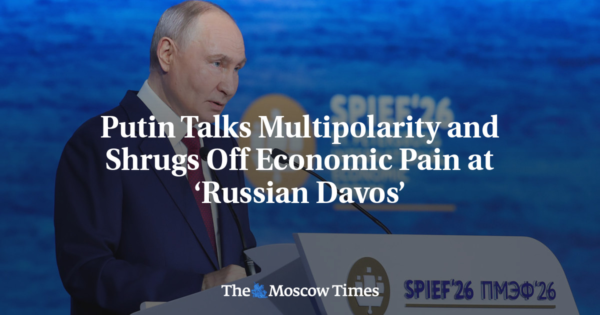 Putin Talks Multipolarity and Shrugs Off Economic Pain at ‘Russian Davos’