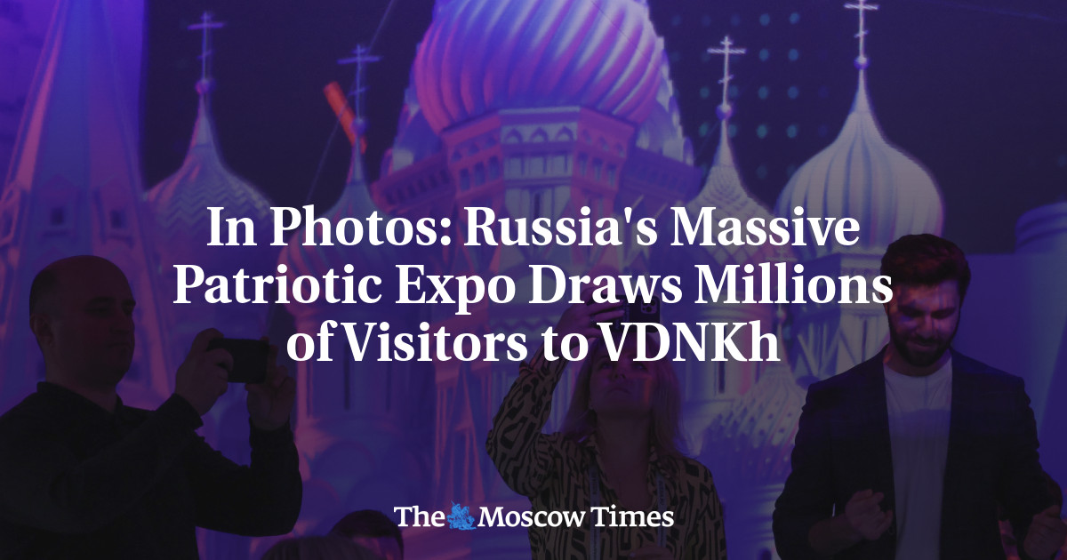 In Photos: Russia's Massive Patriotic Expo Draws Millions of Visitors to VDNKh