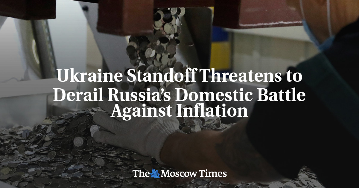 Kebuntuan Ukraina mengancam untuk menggagalkan perjuangan domestik Rusia melawan inflasi