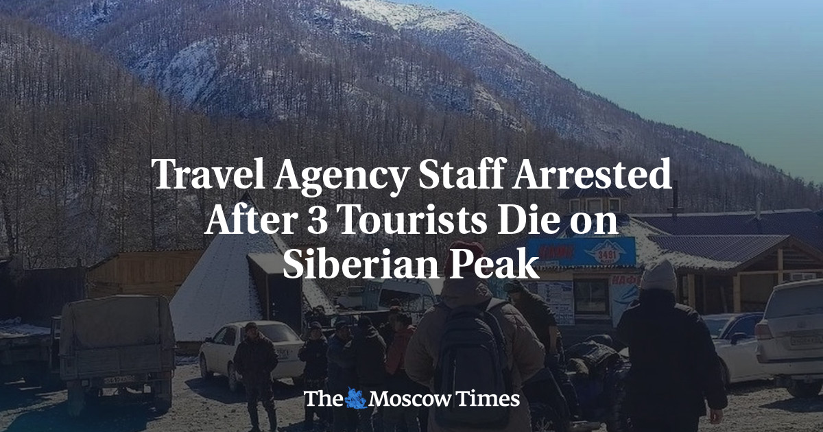 Travel Agency Staff Arrested After 3 Tourists Die on Siberian Peak