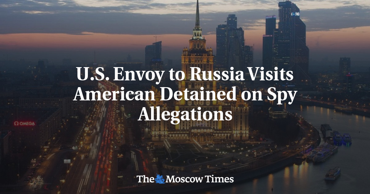 Utusan AS untuk Rusia mengunjungi warga Amerika yang ditahan atas tuduhan spionase