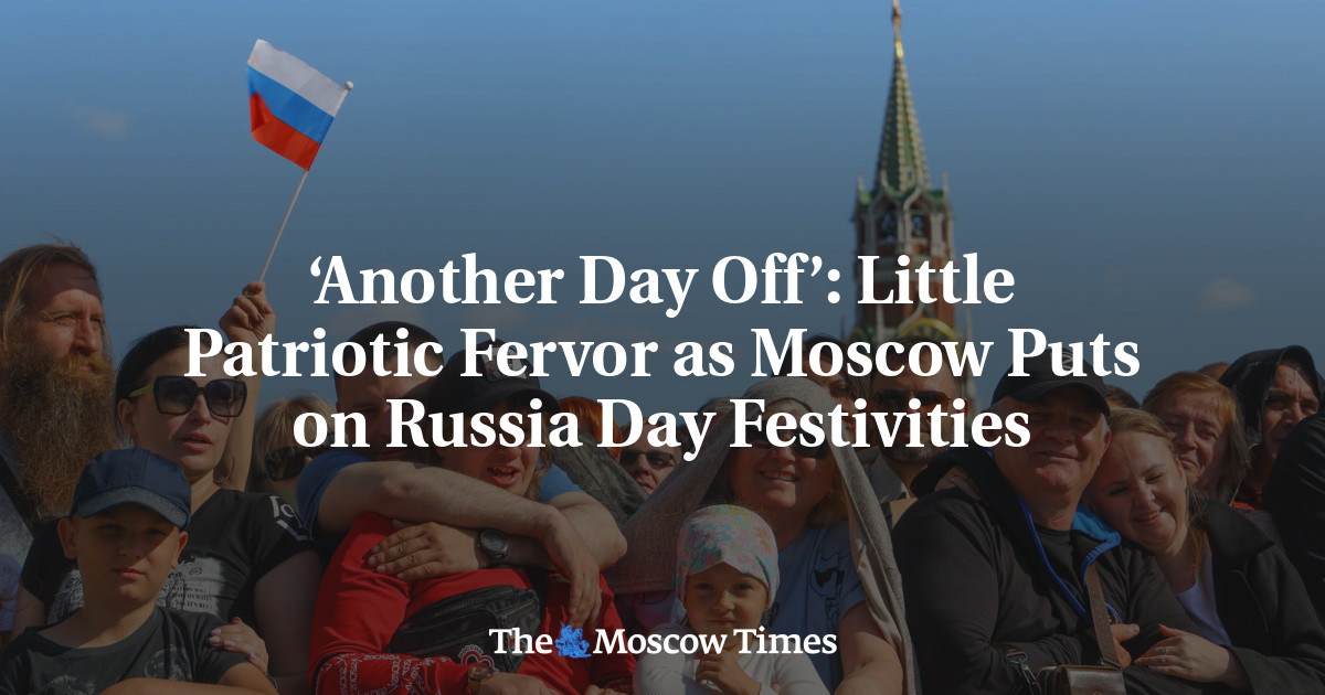 ‘Hari libur lagi’: Sedikit semangat patriotik saat Moskow merayakan perayaan Hari Rusia