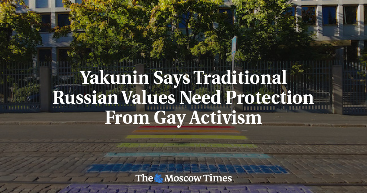 Yakunin mengatakan nilai-nilai tradisional Rusia perlu dilindungi dari aktivisme gay