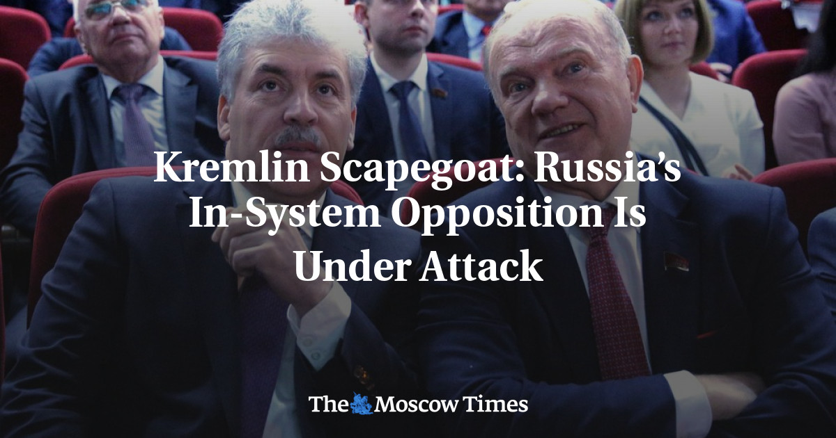 Kambing Hitam Kremlin: Oposisi Dalam Sistem Rusia Sedang Diserang