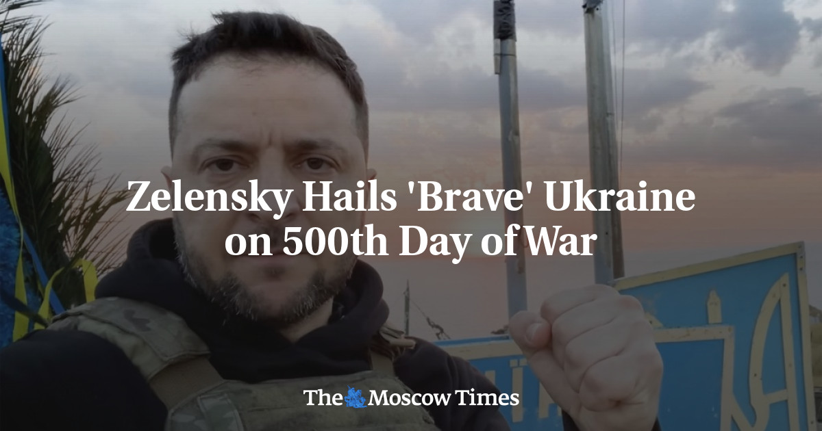 Zelensky memberi hormat kepada Ukraina yang ‘berani’ pada Hari Perang ke-500