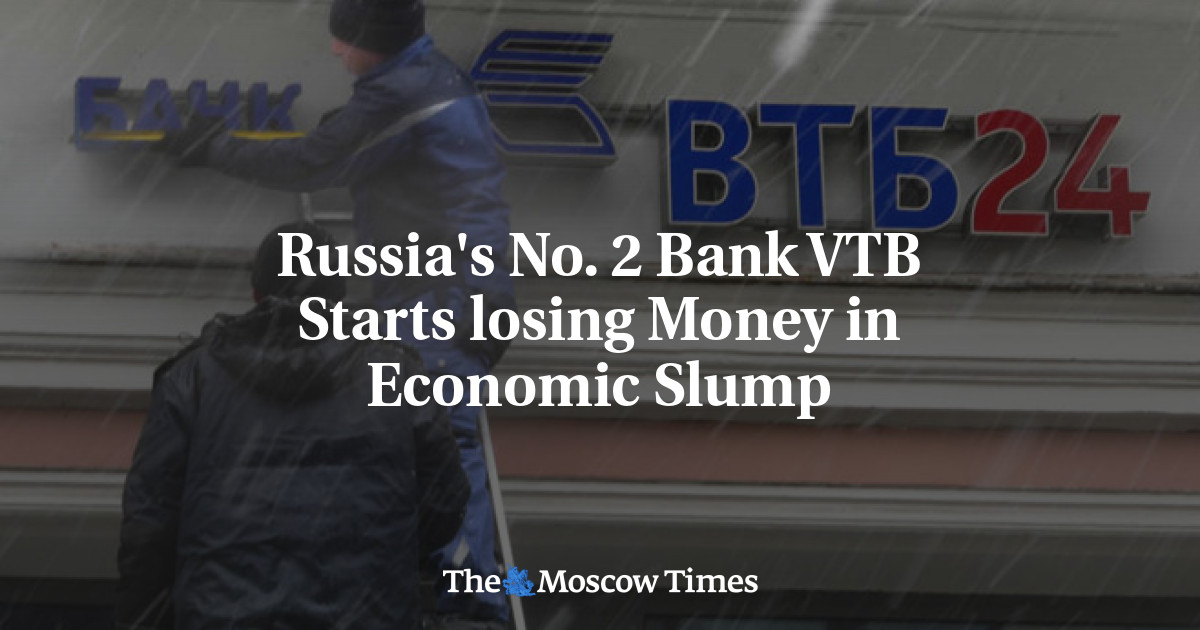 nomor Rusia.  2 Bank VTB mulai kehilangan uang dalam kemerosotan ekonomi