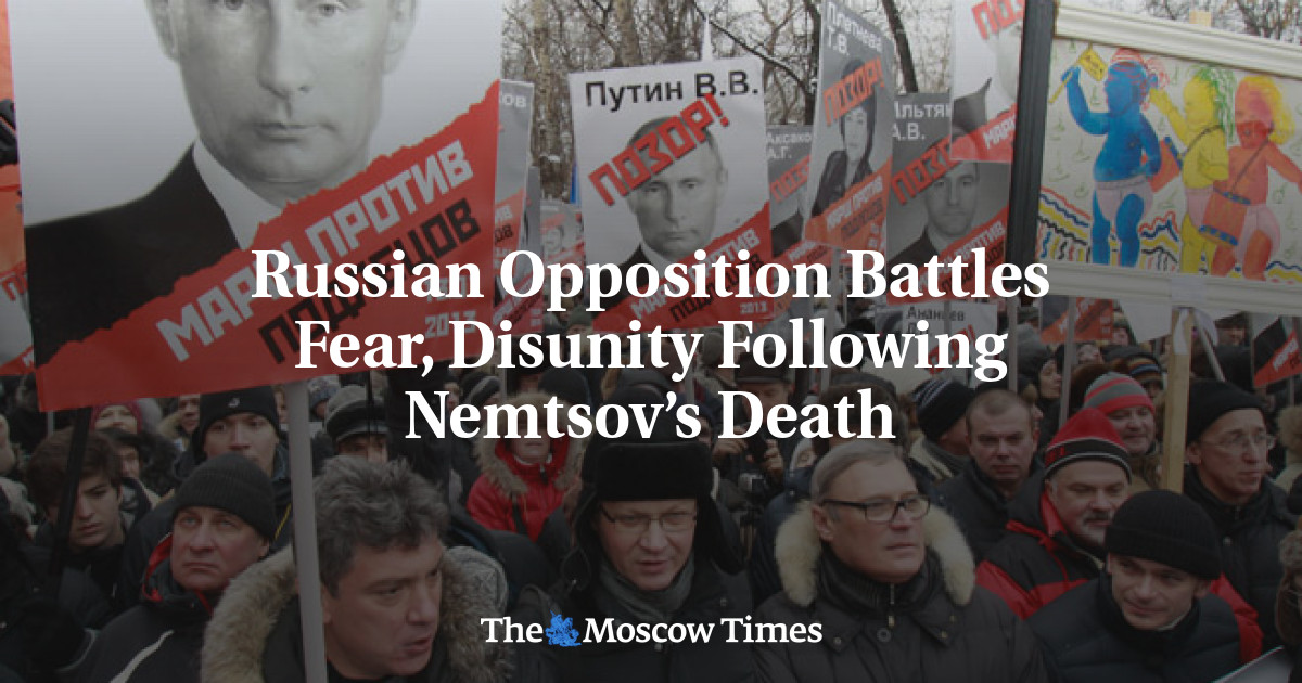 Oposisi Rusia melawan rasa takut, perselisihan setelah kematian Nemtsov