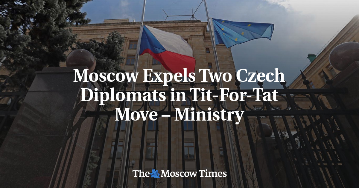 Moscow Expels Two Czech Diplomats In Tit For Tat Move Ministry The Moscow Times 0680