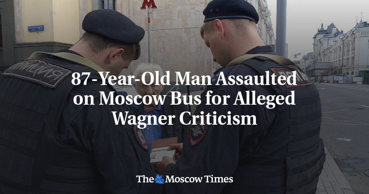 87-Year-Old Man Assaulted on Moscow Bus for Alleged Wagner Criticism