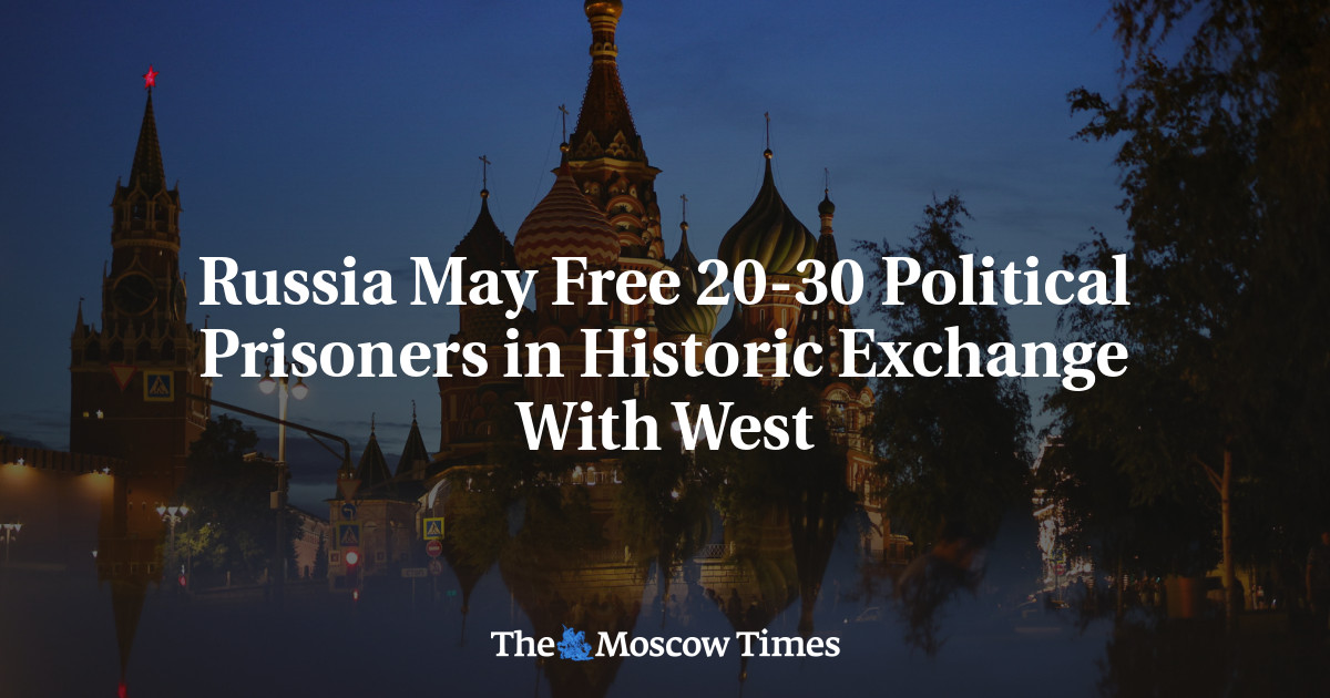 Russia May Free 20-30 Political Prisoners in Historic Exchange With West