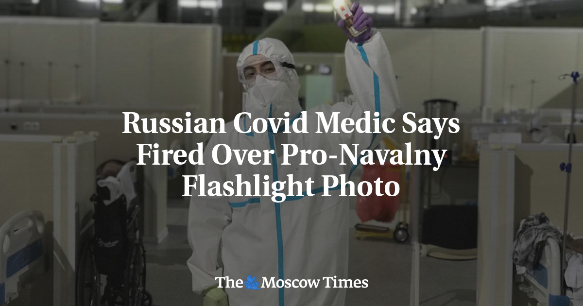 Petugas Medis Covid Rusia Mengatakan Dipecat Karena Pro-Navalny Flash Photo