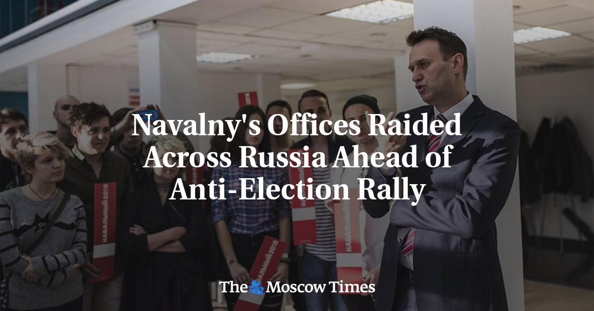 Navalny's Offices Raided Across Russia Ahead of Anti-Election Rally