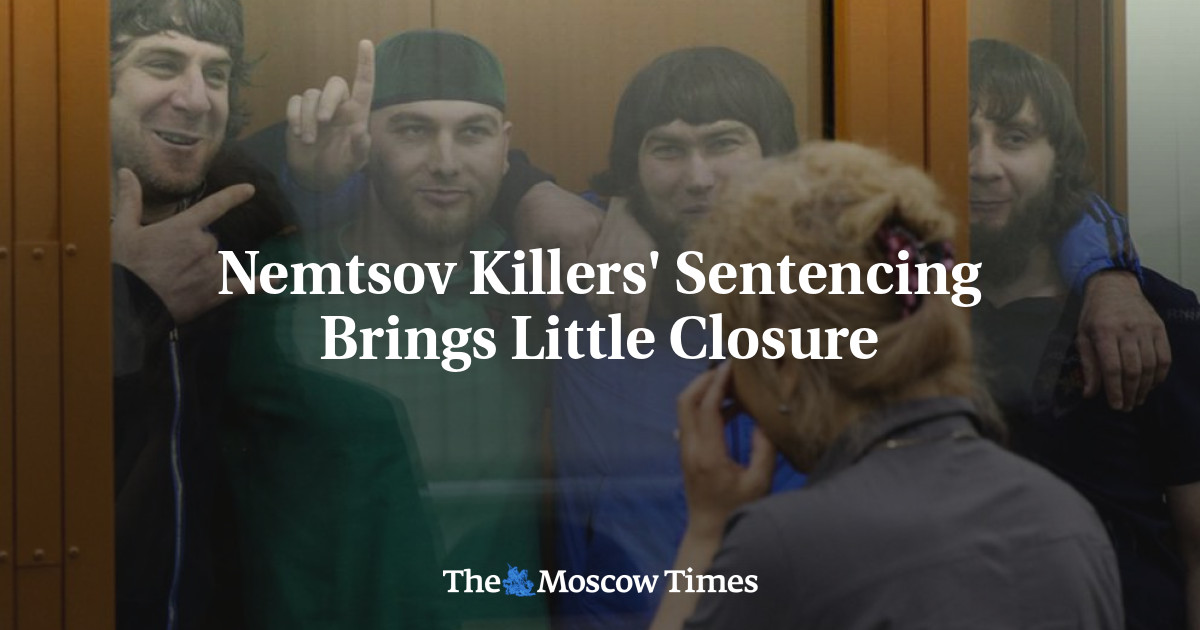 Hukuman para pembunuh Nemtsov membawa sedikit penyelesaian