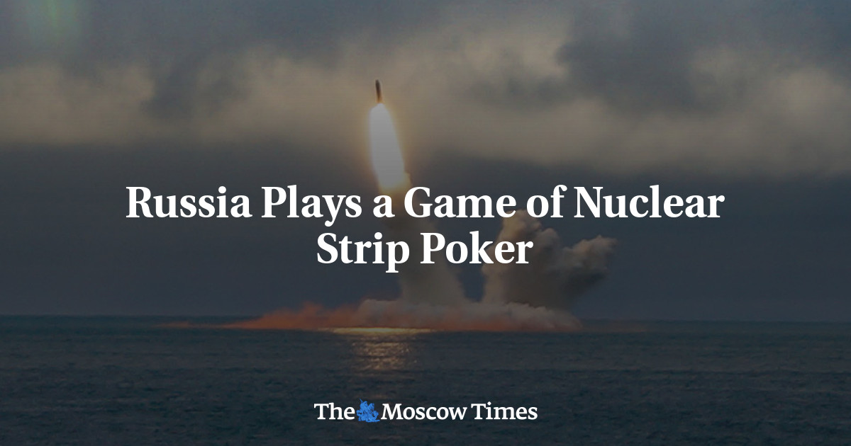 Rusia memainkan permainan poker strip nuklir