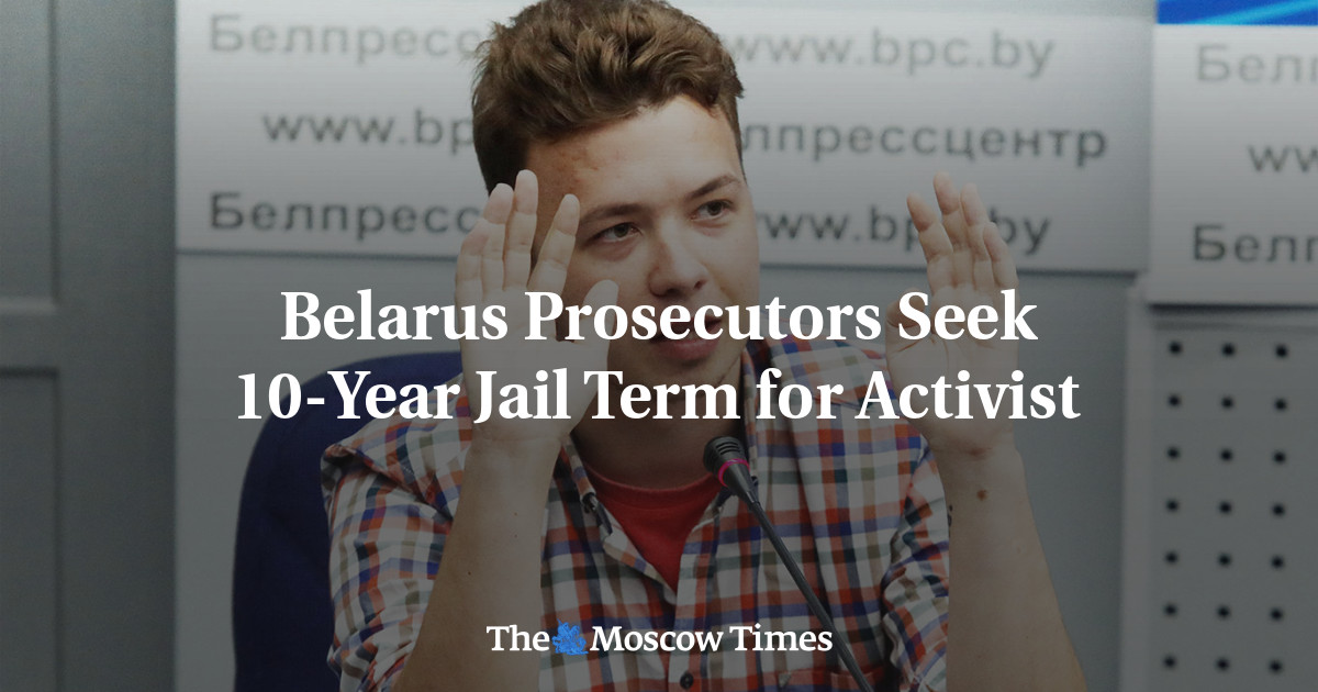 Белорусская прокуратура требует для активиста 10 лет лишения свободы