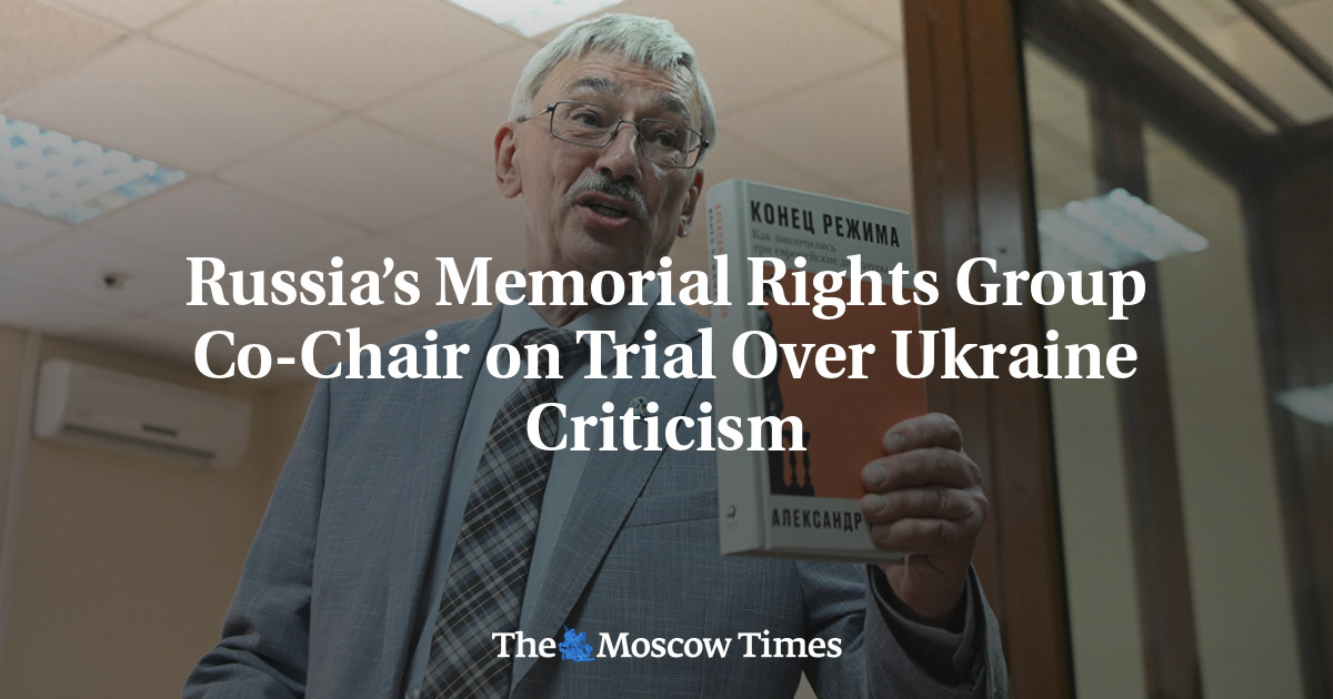 Wakil Ketua Kelompok Hak Peringatan Rusia dalam Dengar Pendapat tentang Kritik terhadap Ukraina
