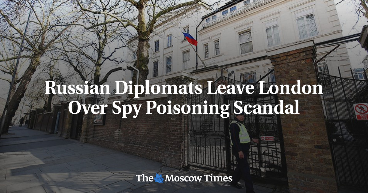 Diplomat Rusia meninggalkan London karena skandal peracunan mata-mata