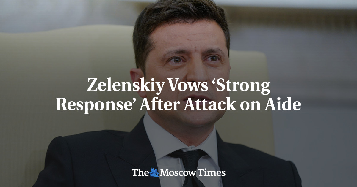 Zelenskiy bersumpah ‘respons yang kuat’ setelah serangan terhadap ajudan