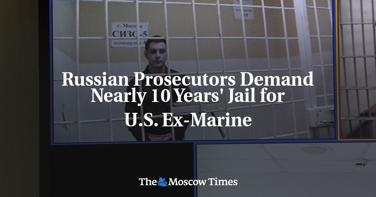 Russian Prosecutors Demand Nearly 10 Years' Jail For U.S. Ex-Marine ...