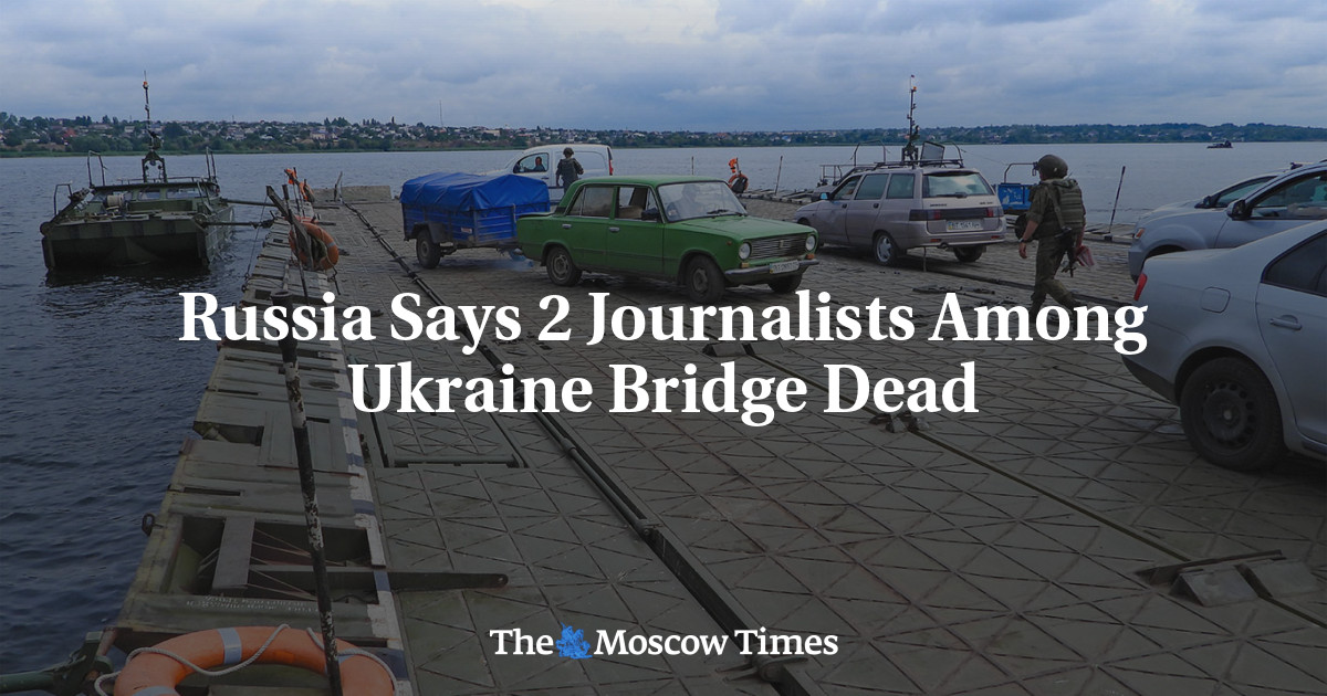 Россия сообщила о гибели двух журналистов среди Украинского моста