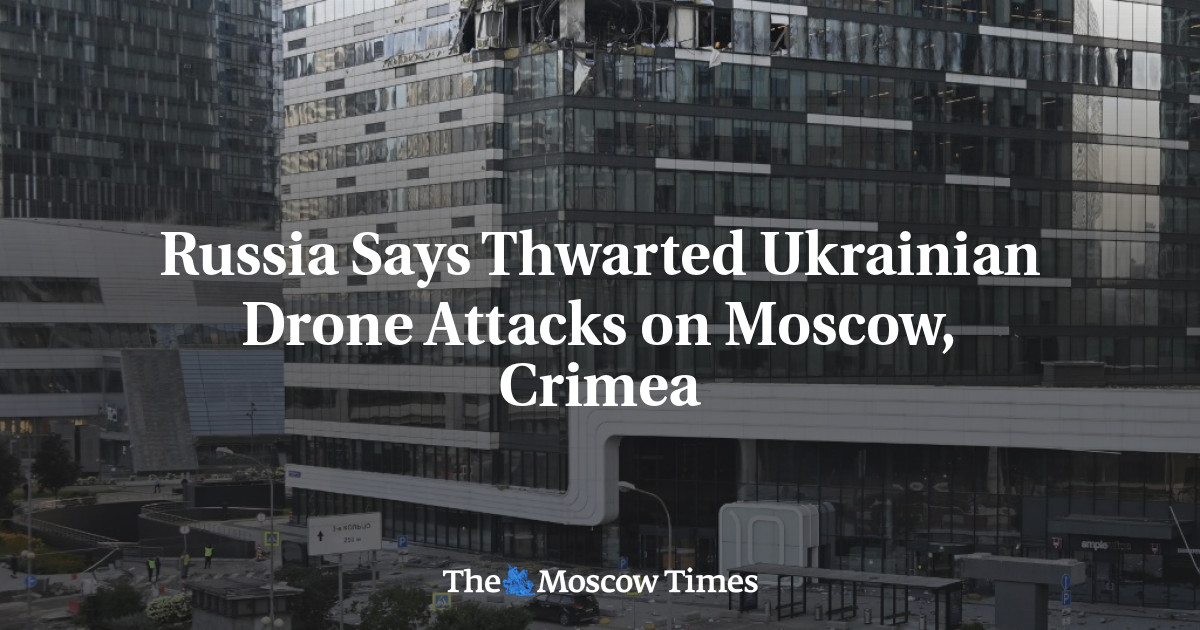Rusia mengatakan serangan pesawat tak berawak Ukraina di Moskow dan Krimea digagalkan